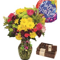 medium_with_large_chocolate_box_and_happy_birthday_balloon_fresh_flower_bundle